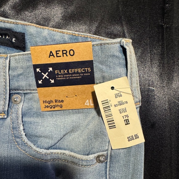 Aeropostale high rise skinny jeans
Size 0
Brand newww!! - Picture 6 of 6